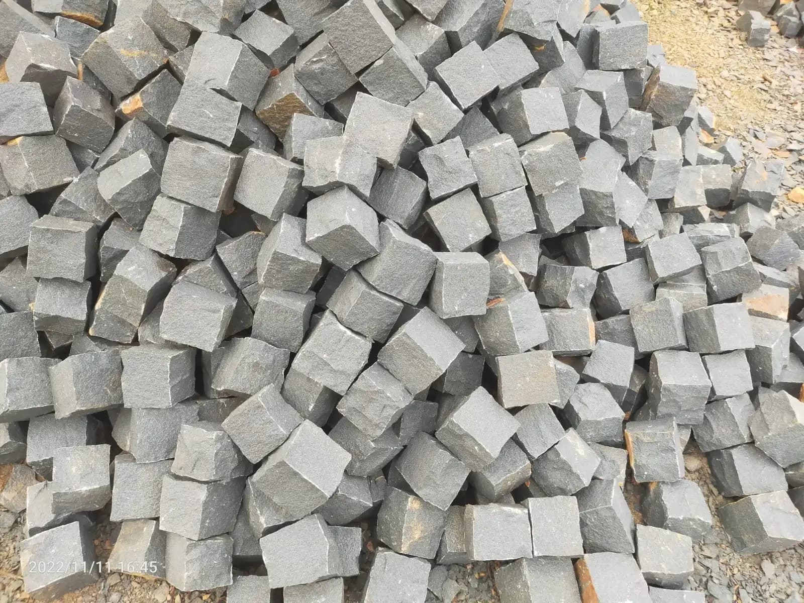 South Black Granite Rockface Natural