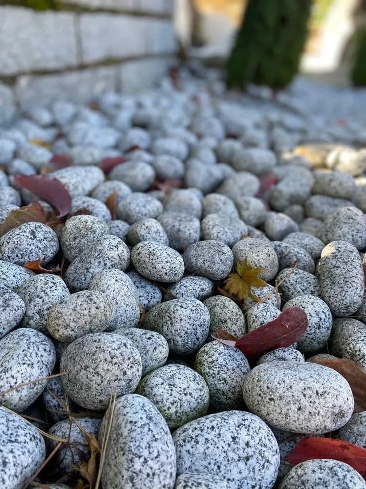 Crystal Grey Pebbles