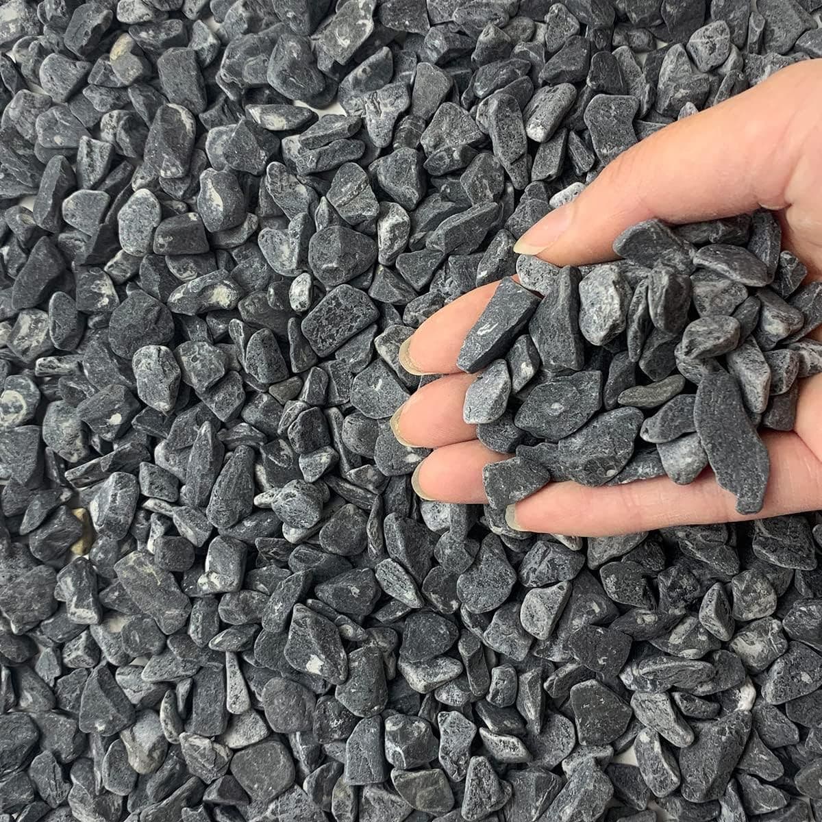 Natural Black Gravel - alternate view