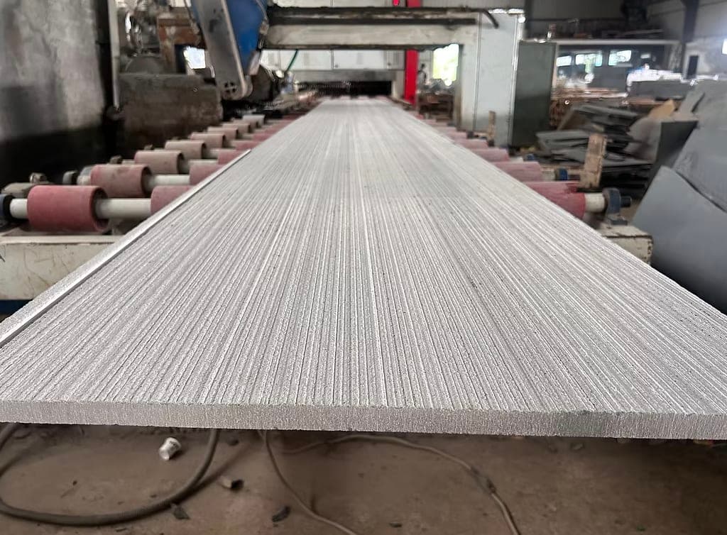 Sandy Beige Rustic Linea