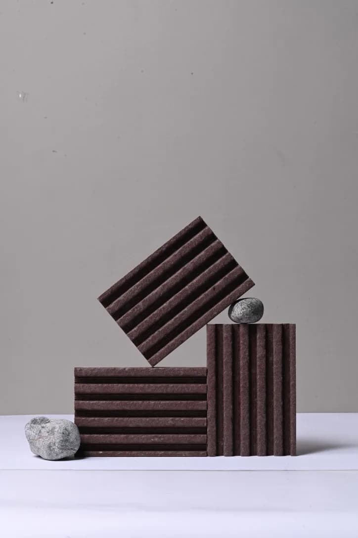 Burgundy Bliss Soft Grooves